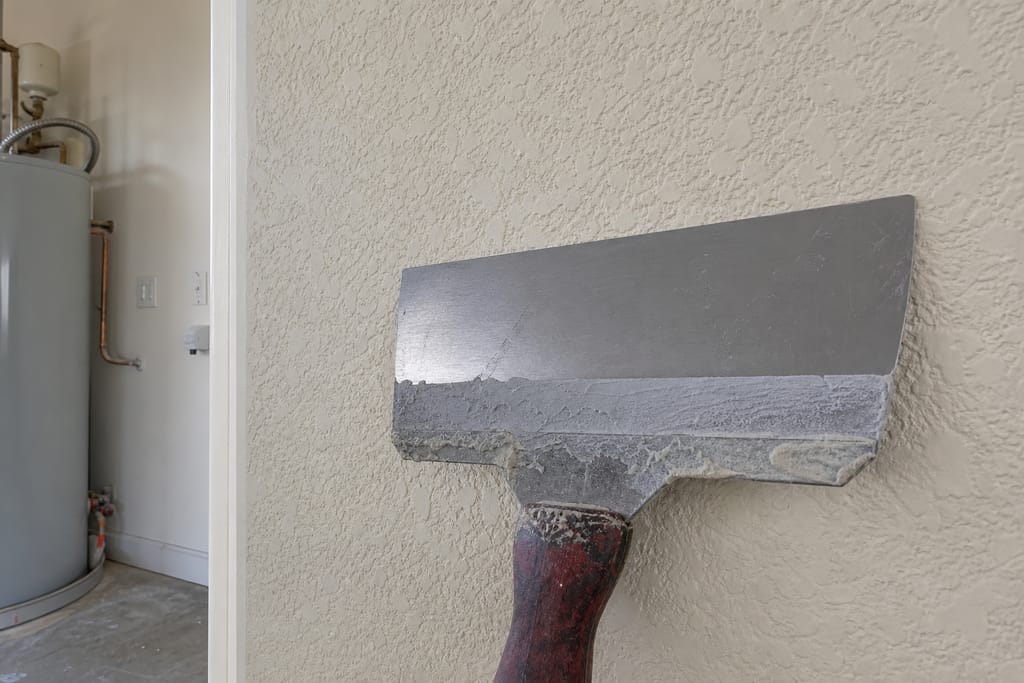 Drywall Repair Thinned joint compound mix photo