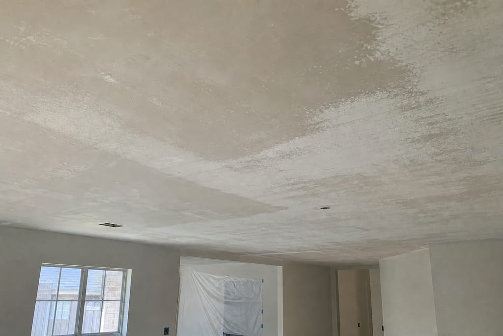 Inspect the ceiling surface photo